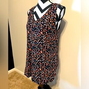 Flowy Floral Tank Size L